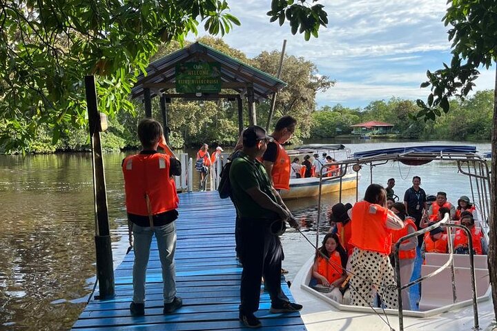 Borneo (Klias) River Cruise & Fireflies Tour