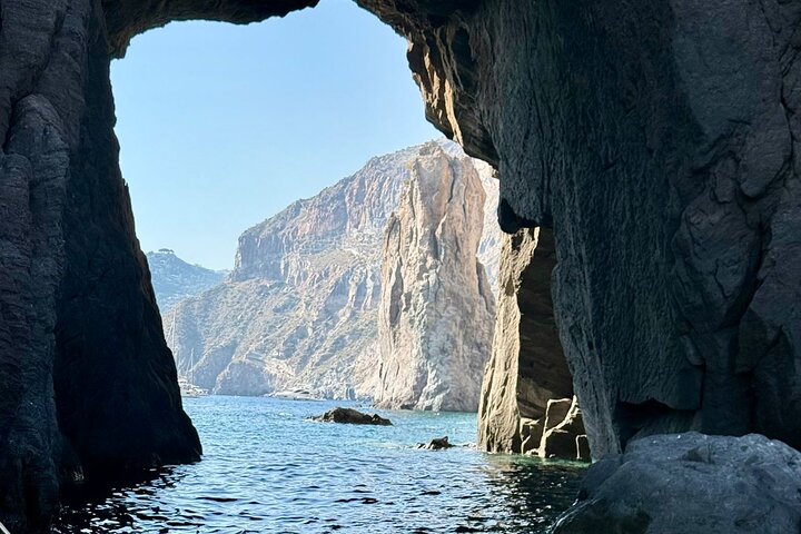 Lipari Private Boat Tour from Lipari, Salina Optional 4/8h