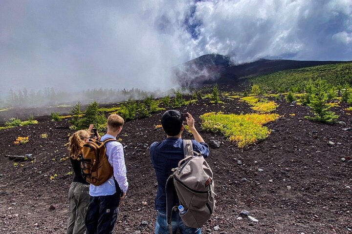 Walk the Ancient Pilgrim Paths of Mt. Fuji – Private Tour