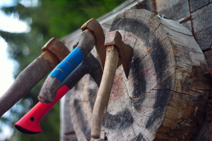 Axe Throwing Experience in North Devon