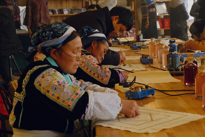 Volunteer Opportunity Ethnic Minority Cultural Heritage Tour