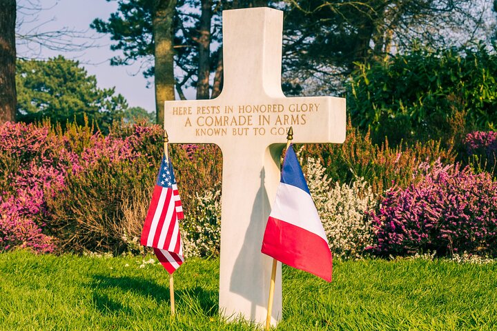 Le Havre Shore Excursion: Private D-Day Beaches Tour