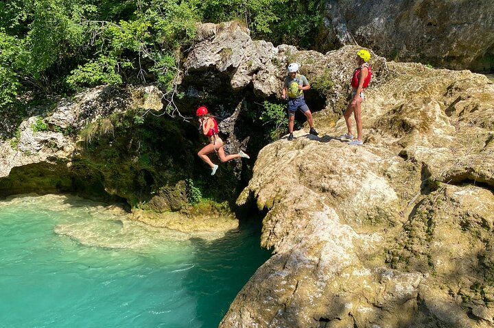 Kayaking at the Mreznica Canyon