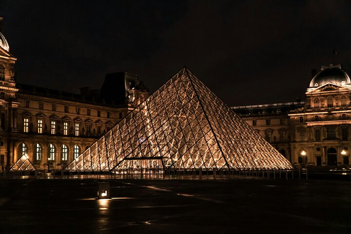 Le Havre Shore Excursion: Private Day Trip to Paris