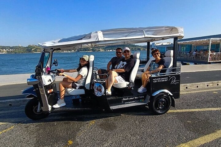 True 4Hour Private Tuk Tuk Tour: Discover Lisbon with a Local!