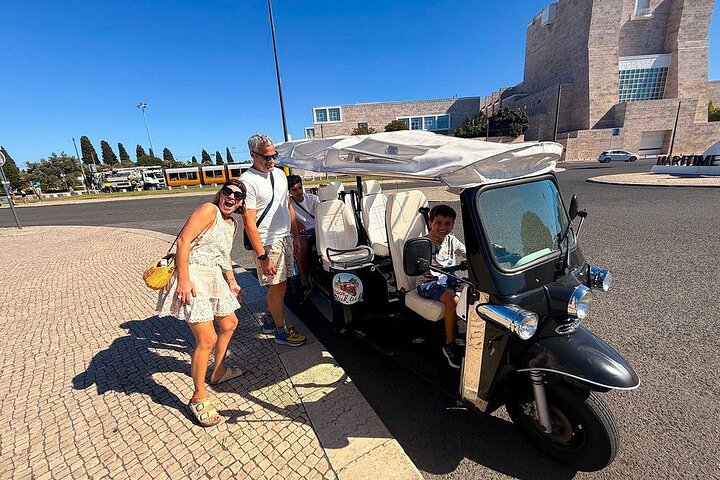 True 4Hour Private Tuk Tuk Tour: Discover Lisbon with a Local!