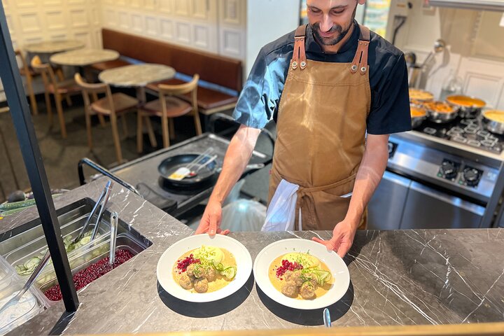 Stockholm Small Group Food Tour with 7 Classic Food Tastings