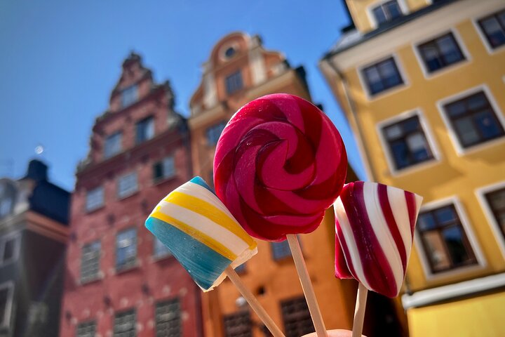 Stockholm Small Group Food Tour with 7 Classic Food Tastings