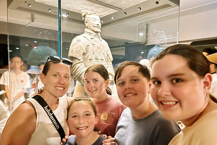 Xi'an: Exclusive Terracotta Army Tour & Local Family Lunch