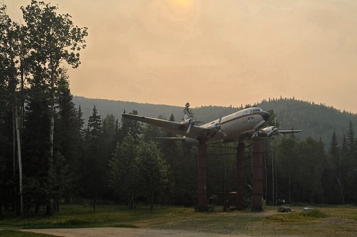Midnight Sun Magic Chena Hot Springs Soak and Ice Museum Tour