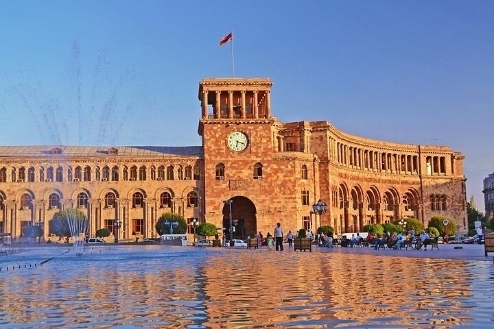 One way Tour from Tbilisi to Yerevan 6 Stop
