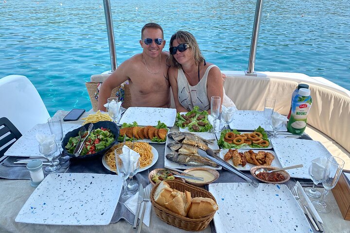 Private Yacht Tour in Kemer Exclusive Experience