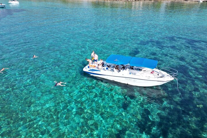 From Trogir & Split: Half Day Speedboat Tour with Blue Lagoon