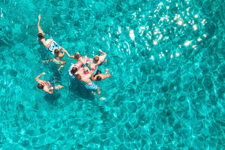 From Trogir & Split: Half Day Speedboat Tour with Blue Lagoon