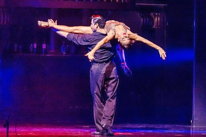 Tango Porteño Show with Optional Dinner in Buenos Aires