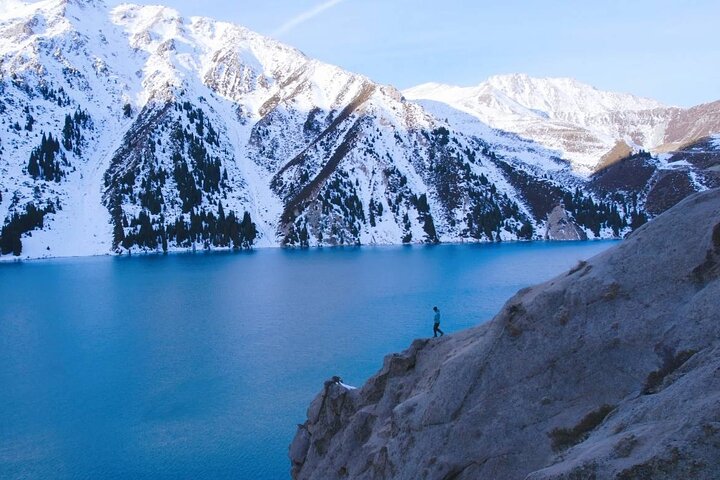 Big Almaty Lake Hike and Falcon Show Experience