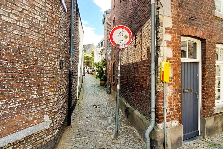 Maastricht city game: from Romans to Rieu