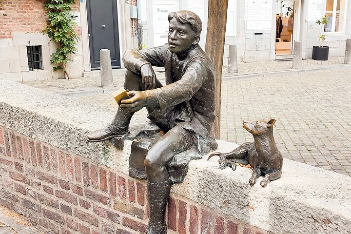 Maastricht city game: from Romans to Rieu