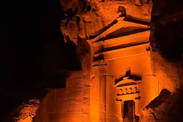 3-Hour Private Petra Tour: Siq, Treasury & Qasr Al-Bint