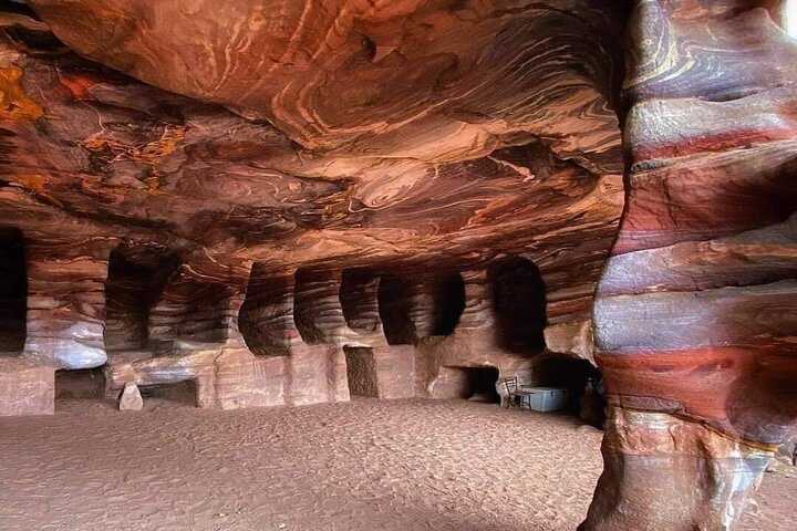 3-Hour Private Petra Tour: Siq, Treasury & Qasr Al-Bint