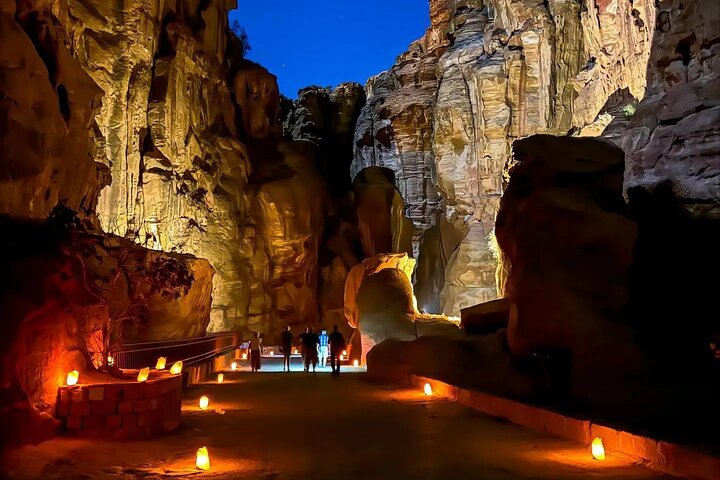 3-Hour Private Petra Tour: Siq, Treasury & Qasr Al-Bint