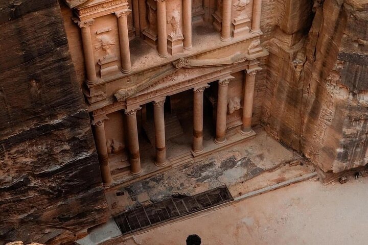 3-Hour Private Petra Tour: Siq, Treasury & Qasr Al-Bint