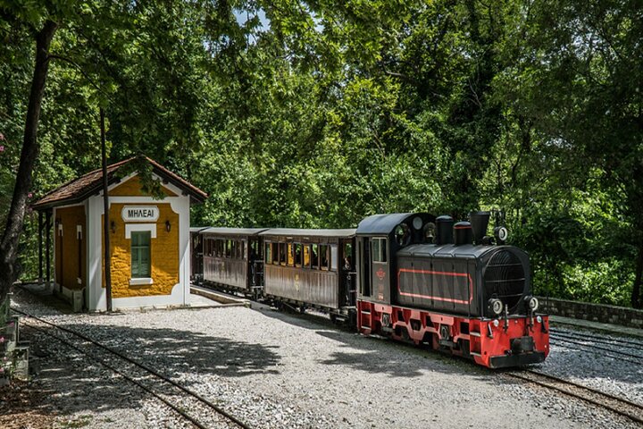 Pelion Tradition Routes – Pinakates, Vizitsa & Milies