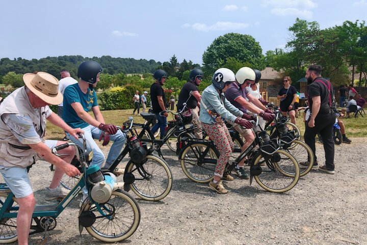 Vintage Solex EN ride in Carcassonne