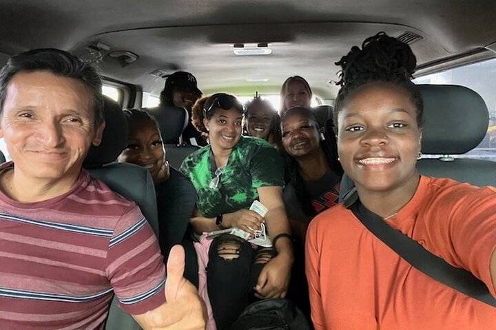 Shared Transfer from Panajachel Atitlan to Guatemala City