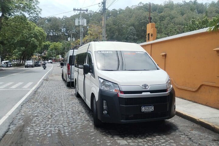 Shared Transfer from Panajachel Atitlan to Guatemala City