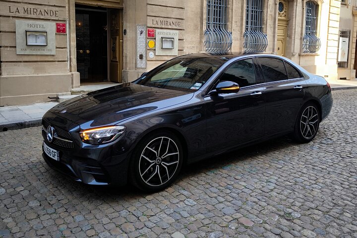 Private Transfer from Marseille Airport to Avignon