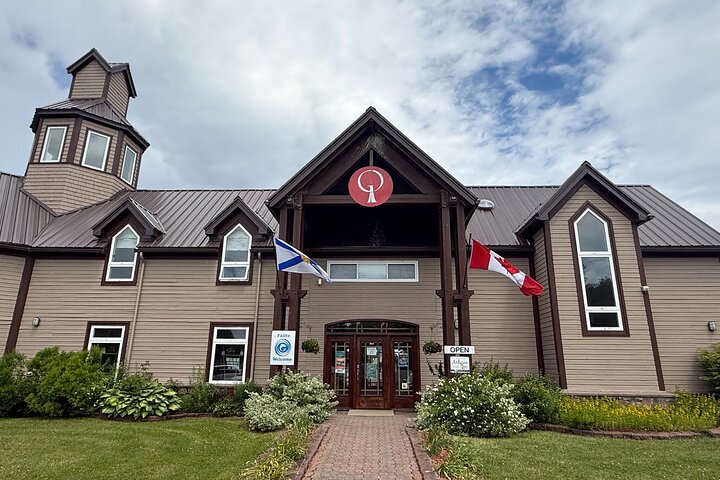 Cabot Trail & Baddeck Tour from Sydney Cape Breton Cruise Port