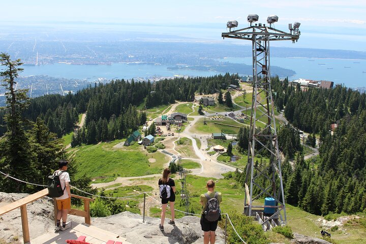 Grouse Mountain, Skyride Gondola & Capilano Bridge from Vancouver