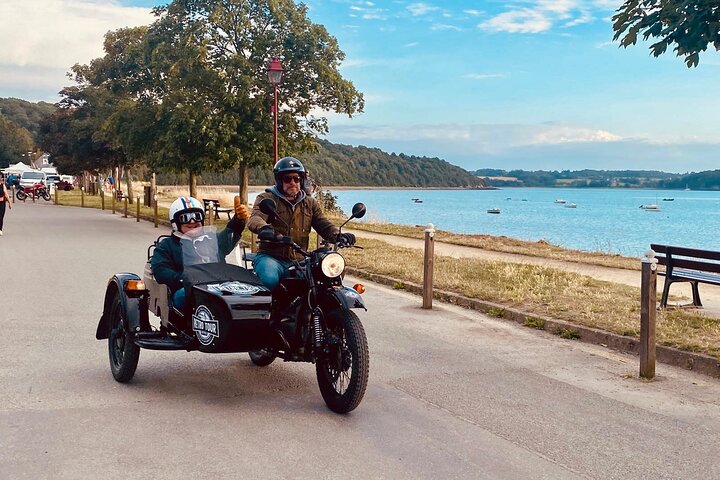 Saint Malo and Saint Suliac in Vintage Sidecar with Driver