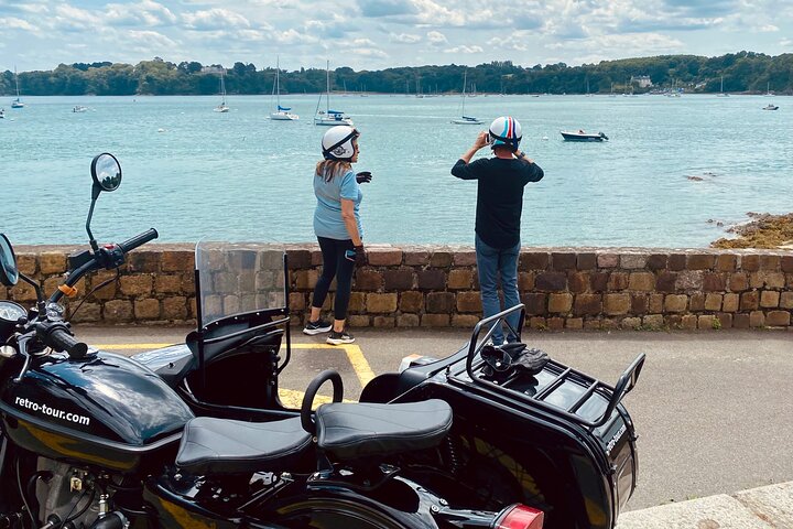 Saint Malo and Saint Suliac in Vintage Sidecar with Driver