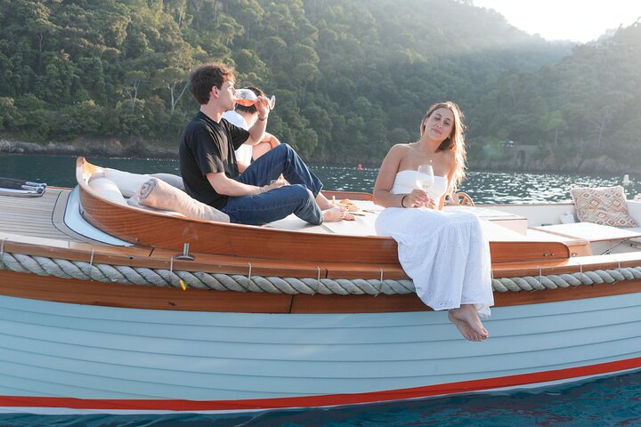 Private Boat Tour of the Portofino Riviera 8 hours