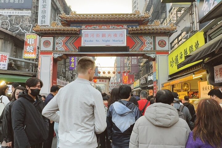 Perfect for Layovers！Taipei &Taiwan Airport Pickups & City Tours！