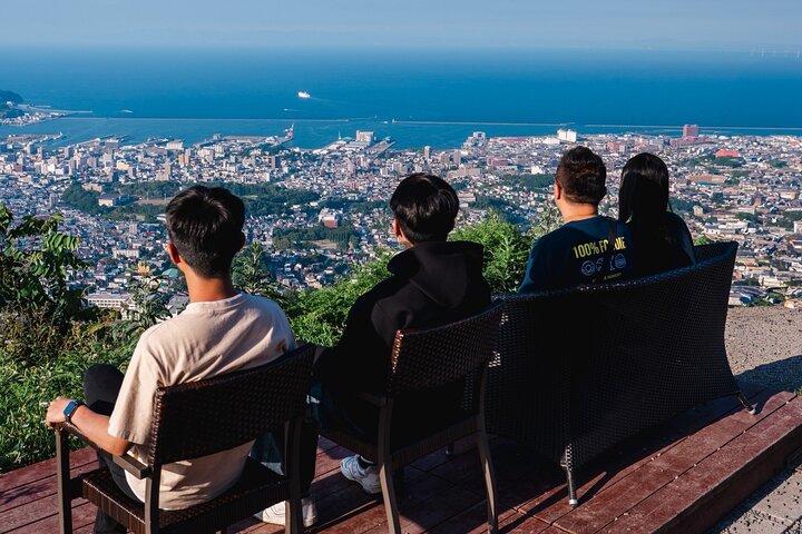 1-Day Private Tour from Chitose/Sapporo to Wherever you wanna go!