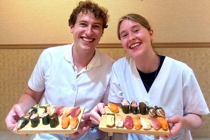 Osaka Sushi Making Class – Hands-On Nigiri & Rolls (Same-Day OK)