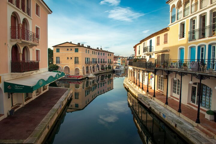 Saint Tropez and Port Grimaud Full Day Sightseeing Tour