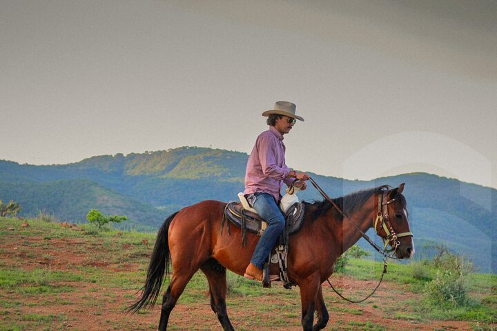 Horseback Riding in the Guanajuato Hills