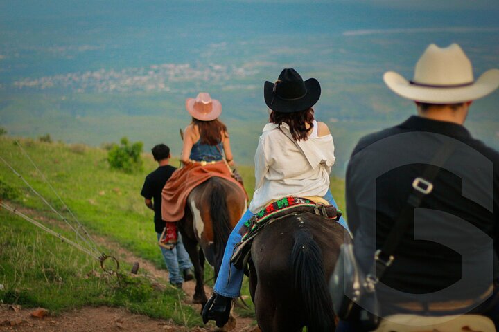 Horseback Riding in the Guanajuato Hills