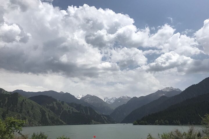 Private Day Tour to Tianchi Heavenly Lake and Red Hill fr Urumqi