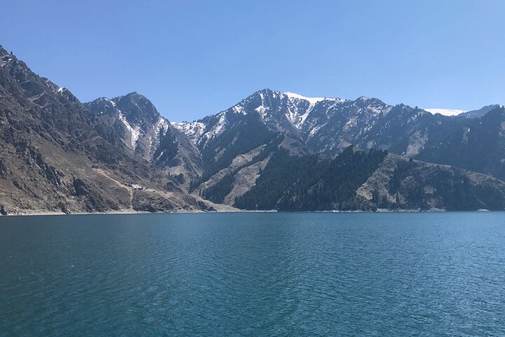 Private Day Tour to Tianchi Heavenly Lake and Red Hill fr Urumqi