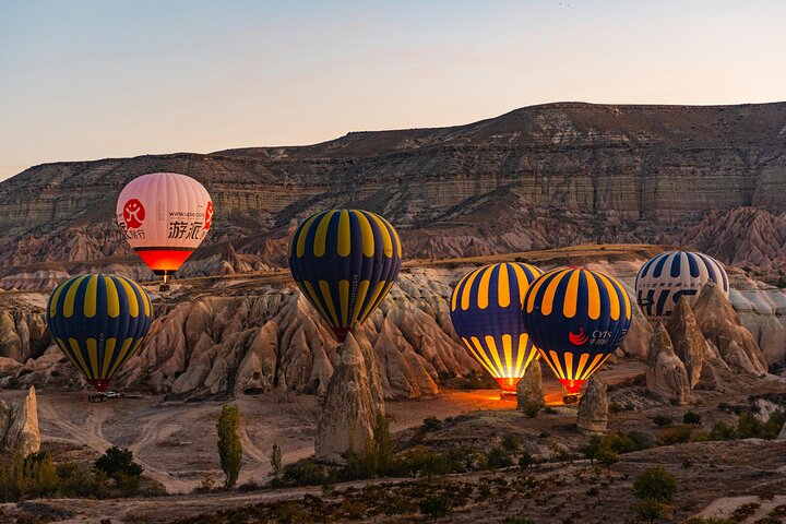 Cappadocia Sunrise Hot Air Balloon Ride with Hotel Transfer