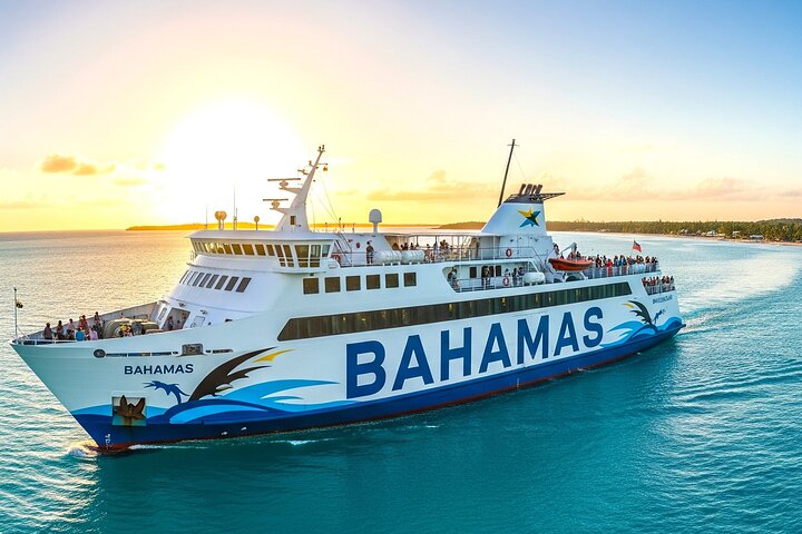 Miami/Lauderdale: Bahamas Day Cruise & Getaway