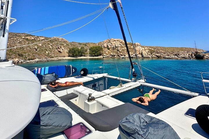 Mykonos Delos Rhenia Daily Cruise with BBQ, Drinks & Transfer
