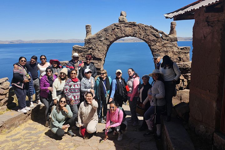 Uros and Taquile Speedboat Day Tour in Small Group