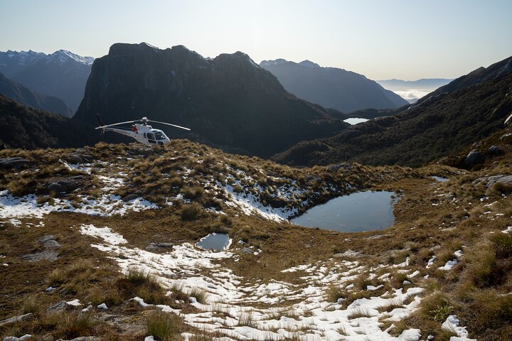 Taste of Fiordland // Helicopter Scenic Flight from Te Anau