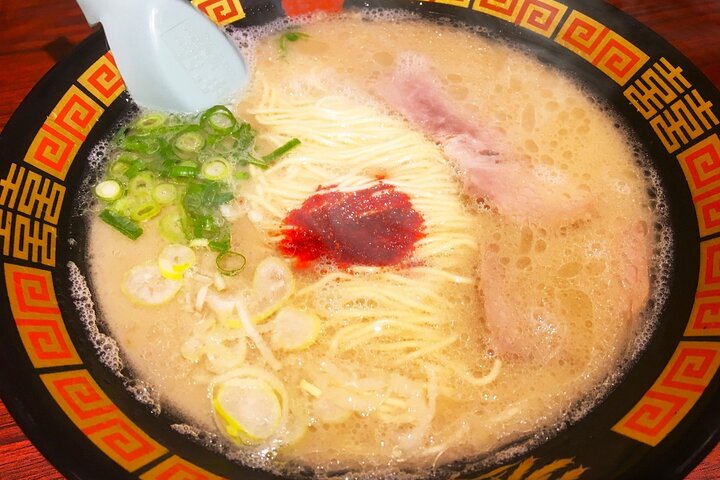 Fukuoka & Hakata Private Custom Tour with Optional Port Pickup